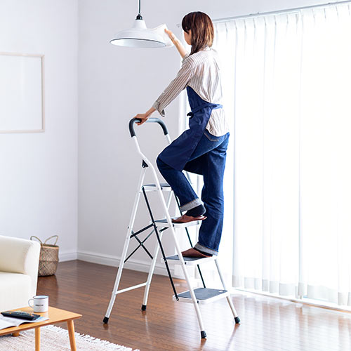ヴィンテージ ステップラダー 脚立 梯子 はしご 折り畳み ディスプレイ ステップラダー 脚立 折りたたみはしご 足場 4段 耐荷重100kg